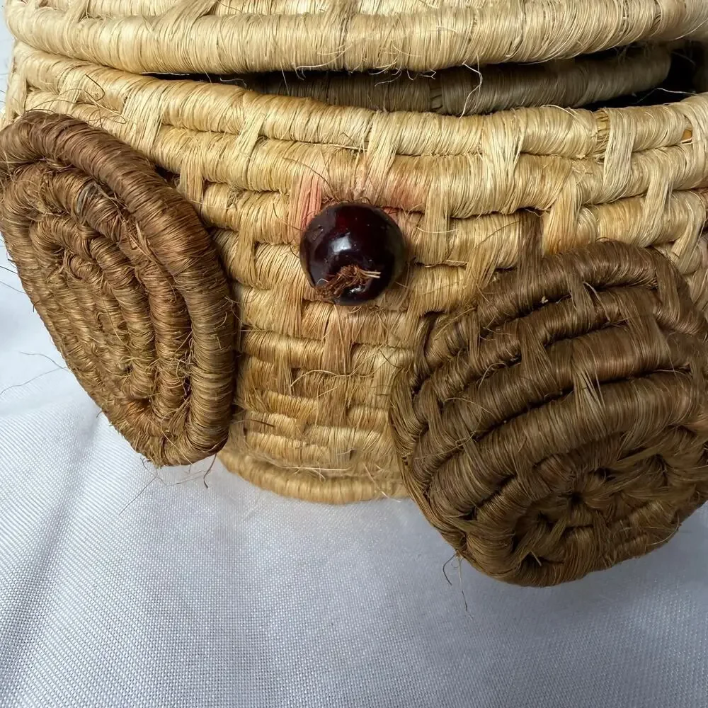 Tohono O'odham Papago Style Coiled Yucca Pig Effigy Basket w Lid Folk Art Animal
